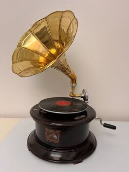Gramofón na kluku pre šelakové platne