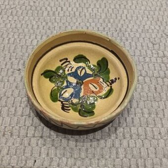 Starožitná miska z Horezu