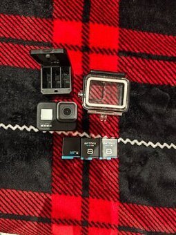 GoPro hero 8+ vodotesný obal, 2 náhradné batérie a nabijacka