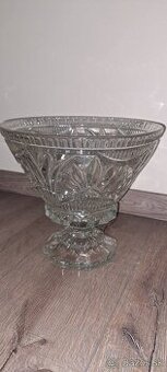 Brusena misa a misky