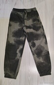 Chlapčenské tepláky č.164-nové