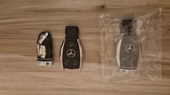 Obal kľúča Mercedes trojtlačidlový na 2 batérie