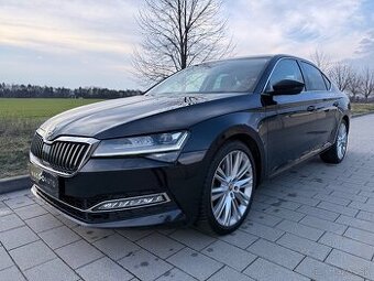 Škoda Superb 2,0tsi 206kw 8/2022 dsg 4x4 DPH