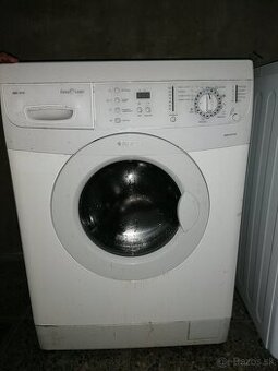Predávam automatickú práčku ardo