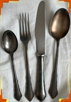 príbor SANDRIK a.s. Art deco za 15EUR r.1920-1929