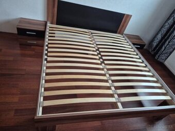 Manželská posteľ nova 180x200