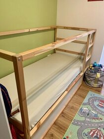Kura Ikea postel + 2 matrace