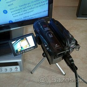 Canon VIXIA HV30 FullHD 1920 x 1080 Mini DV kamera s HDMI