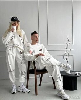 Biela suprava Moncler muž a žena