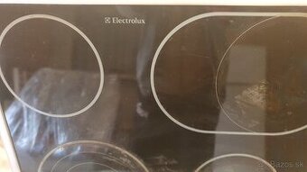 NA PREDAJ:VARNÝ PANEL-Electrolux EHS 60200 X