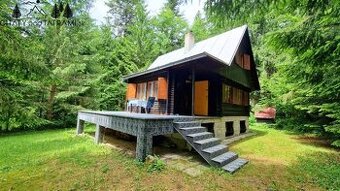 4i chata v lese pri potôčiku Krpáčovo Nízke Tatry