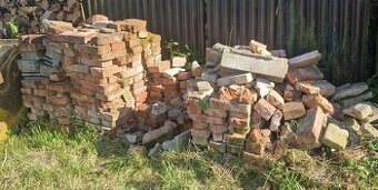 Tehly darujem za odvoz