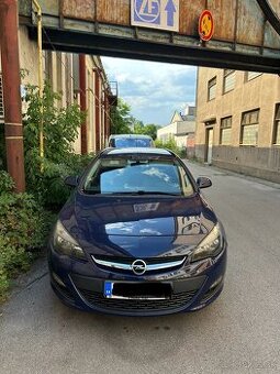 Opel Astra J combi