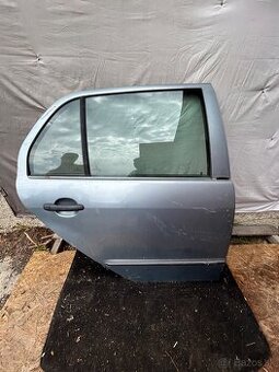 Zadne prave dvere skoda fabia