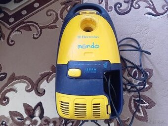 Predam vysávač Electrolux