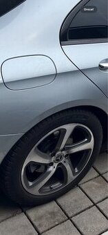 Zimná pneu. sada na Mercedes E Class