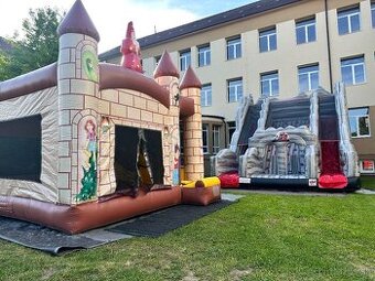 Skákací hrad , atrakcia Hrad