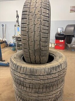 Mchelin 235/65R16C