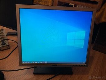 Monitory 19 a 17 palcové viac kusov