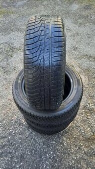 Zimné pneu 215/55R17