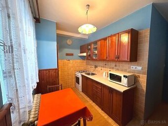 PRENÁJOM - 3 izbový byt s balkónom, Šafárikova ulica, Rožňav