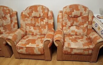 Predám zachovalu sedačku 1+1+3 sedacia súprava