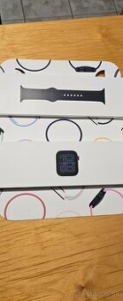 Apple Watch SE 3 44mm Midnight