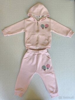 Dievčenská súprava,9-12