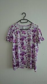 • Na predaj dámske kvetované tričko •