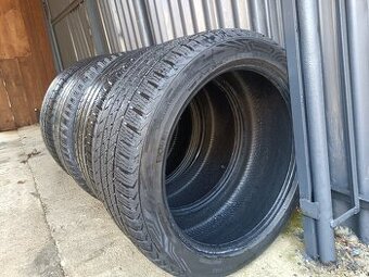 285/40 R21 109 Y XL celoročné  Vredestein Quatrac Pro