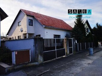 REZERVOVANÝ. Na predaj rodinný dom v obci Očkov aj so záhra