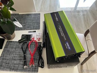 Qoltec Monolith Pure Sine Wave Invertor
