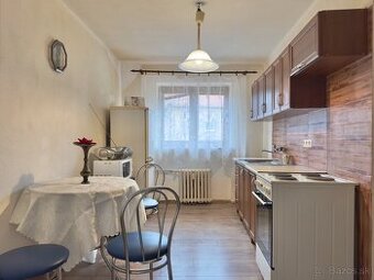 Predaj 2 izbový byt, 59 m2, 29. augusta, Handlová