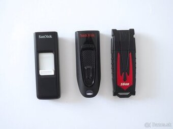 USB kľúče - 8ks