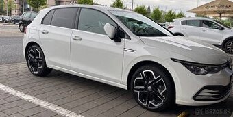VW Golf 2021