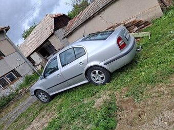 Predam škodu octaviu