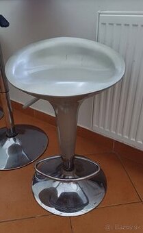 2 barové stoličky - 1