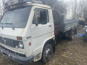 MAN 8.90 F trojstranný sklápač