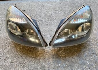 Svetlá Renault Thalia-Clio