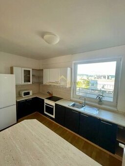 Prenájom 3 izbový byt Axton Residence, Bajkalská ulica, BA I