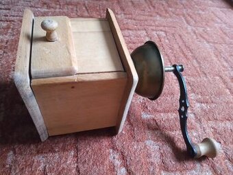 mlynceka na kavu lacno