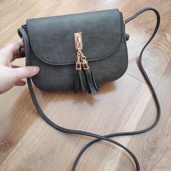 Crossbody kabelka sivá