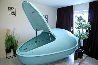 Float tank