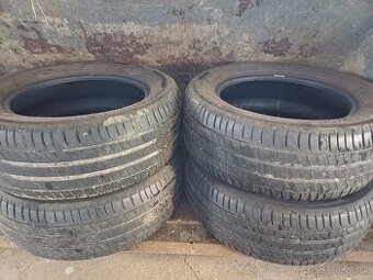 Predám 4 pneumatiky a 1 náhradné koleso