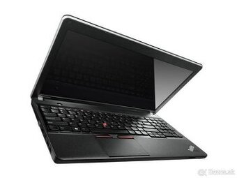 Kúpim spodnú vaňu a palmrest na Lenovo E530