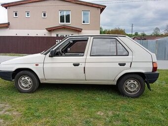Škoda Favorit