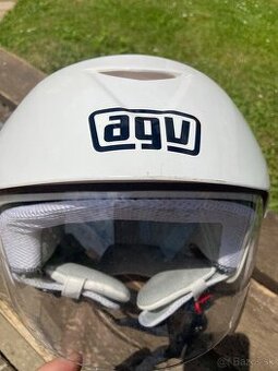 Prilba agv