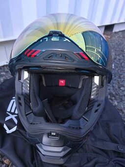 Moto prilba X.WST3 ako nová, veľkosť S
