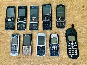 staré mobily, NOKIA, SONY ERICSSON, SAMSUNG, MOTOROLA