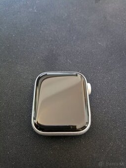Predám Apple Watch 6 series pokazené po výmene displeja